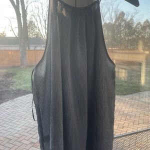 Alice Blue seersucker sleeveless top size M